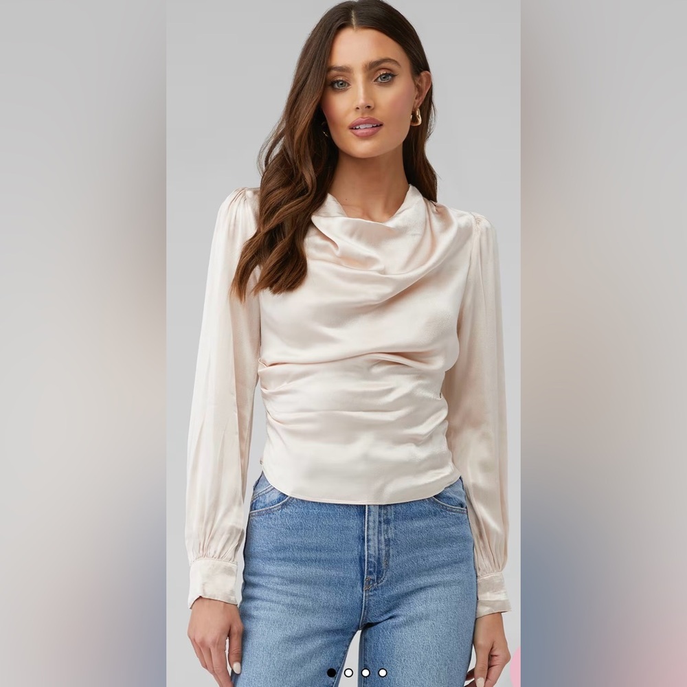 Astr Lilith top